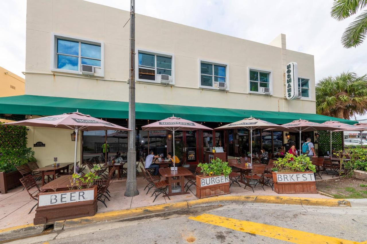6768 Collins Miami